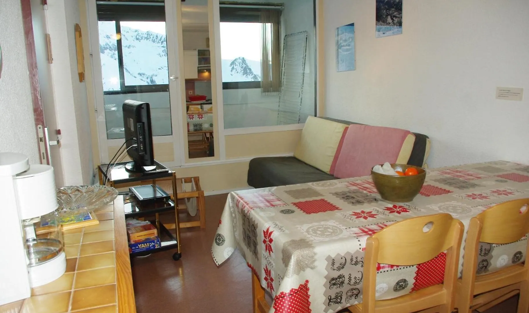 Apartment Superbagneres Appartement 6 Personnes Au Pied Des Pistes Saint-Aventin France